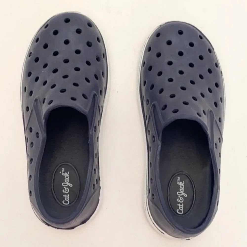 Cat & Jack Navy Blue Jese Slip-On Casual/Water Shoes